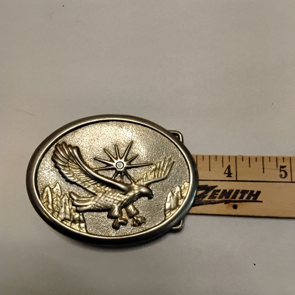 Vintage 1980's Abernathy And Closther Bald Eagle Belt Buckle With A Diamond Chip - Picture 5 of 6